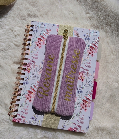 Trousse à livre - Cadeau Maîtresse- ATSEM - Nounou - Crèche