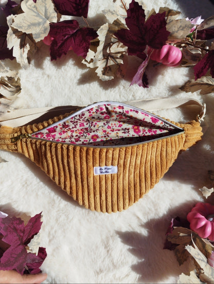 Banane jaune moutarde